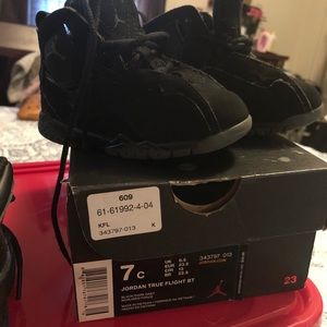 Toddler shoes sizes from 4-7.